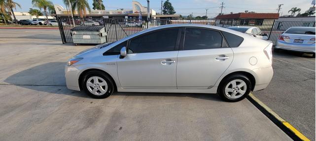 2010 toyota prius iv