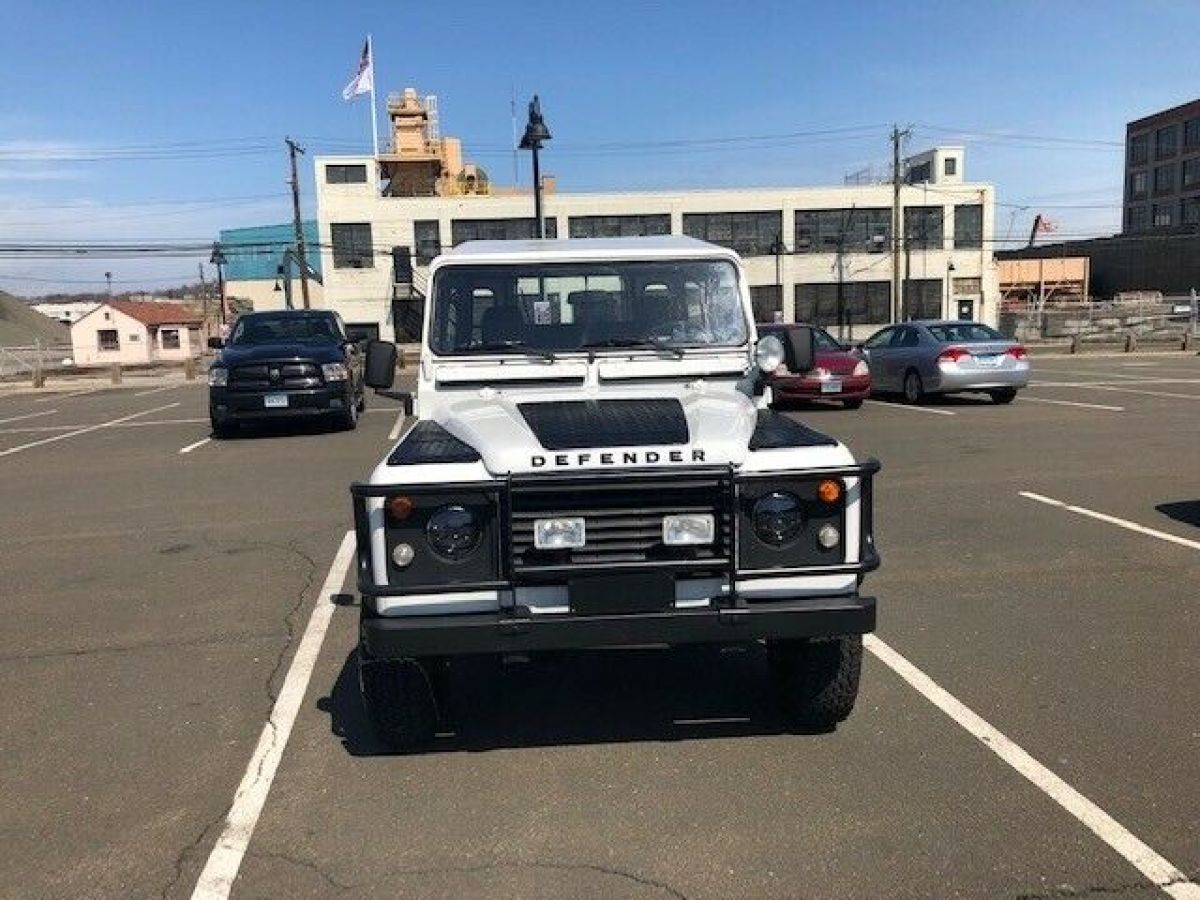 1992 lhd white land rover defender