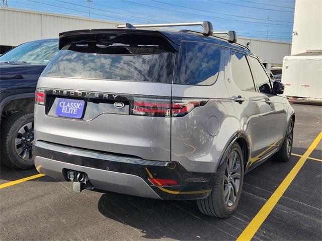 2022 land rover discovery p300 s r-dynamic