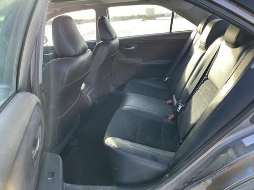 2015 toyota camry xse