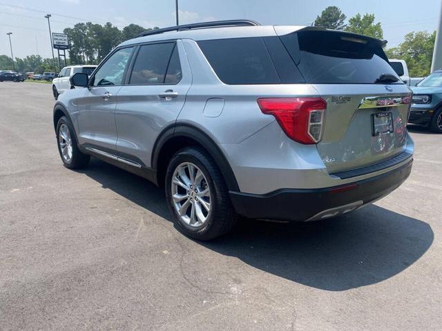 2020 ford explorer xlt
