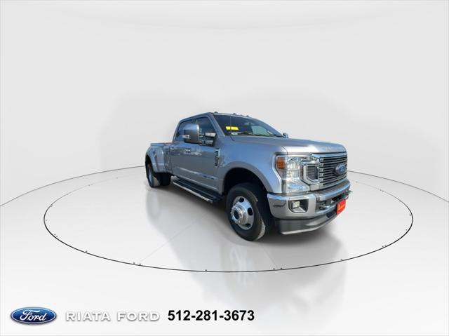 2022 ford f-350 lariat
