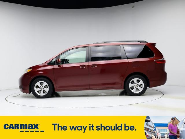 2015 toyota sienna le