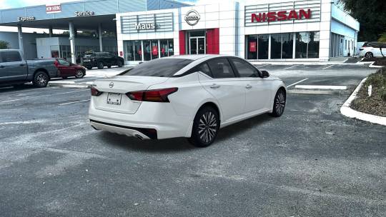 2025 Nissan Altima