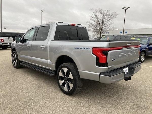 2023 ford f-150 lightning in saint louis, missouri
