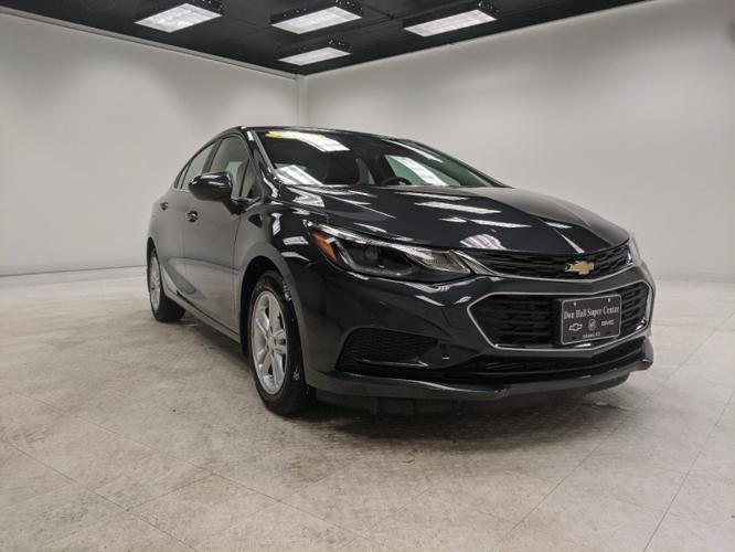 used 2017 chevrolet cruze lt sedan ashland, ky 41101 for sale in ashland, kentucky