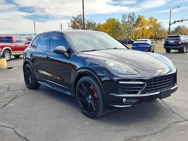 2013 porsche cayenne gts