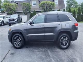 2019 Jeep Grand Cherokee laredo