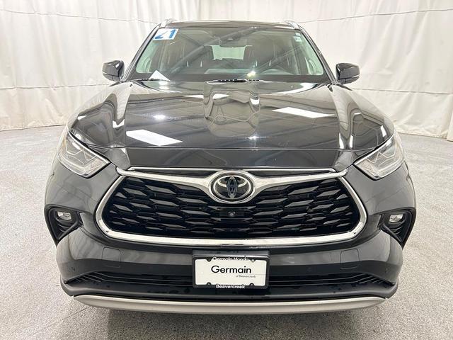 2021 toyota highlander platinum