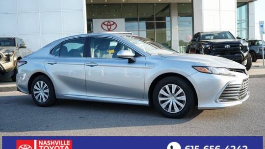 2021 toyota camry hybrid le