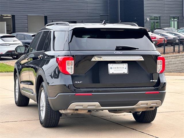 2021 ford explorer xlt