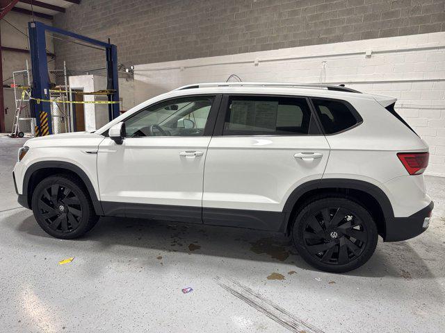 2023 volkswagen taos 1.5t se