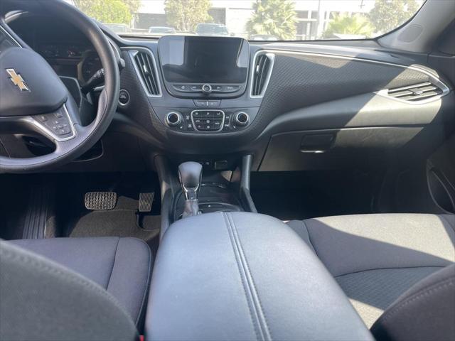 2023 chevrolet malibu fwd rs