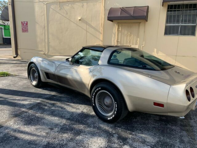 1982 corvette collectors edition 54k orig. miles, $1 no reserve