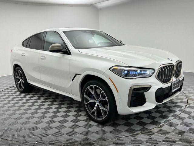 2022 bmw x6 m50i