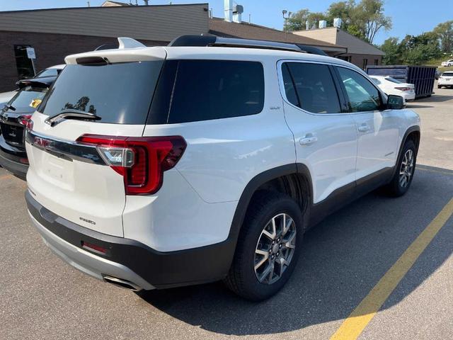2023 gmc acadia slt