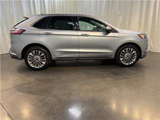 2021 Ford Edge titanium
