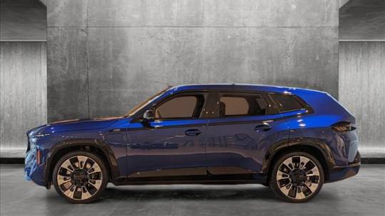 2023 bmw xm base