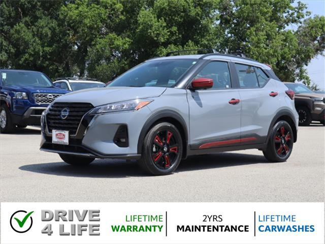 2021 nissan kicks sr