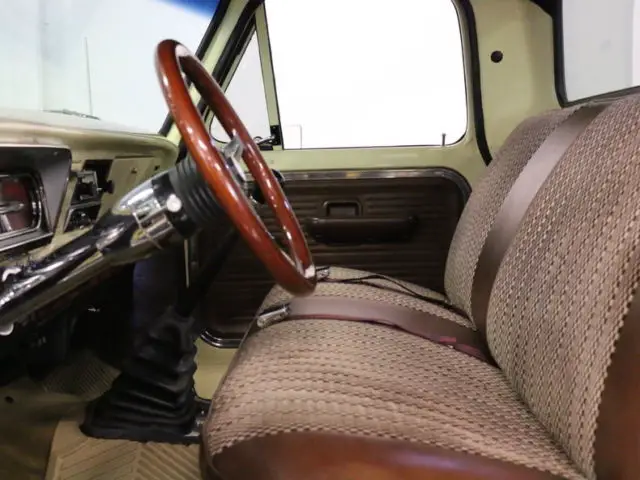 cool truck w/ lots of custom touches, ford 5.0 v8 & 5 spd man! ac, ps/b frt disc