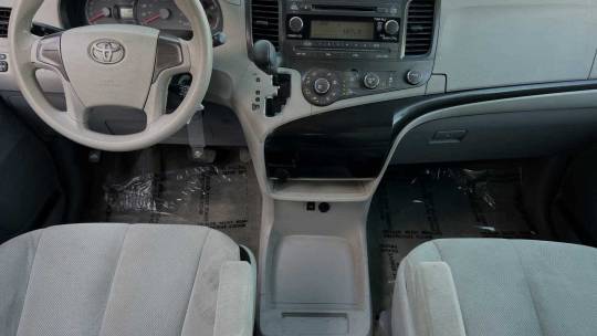 2011 Toyota Sienna