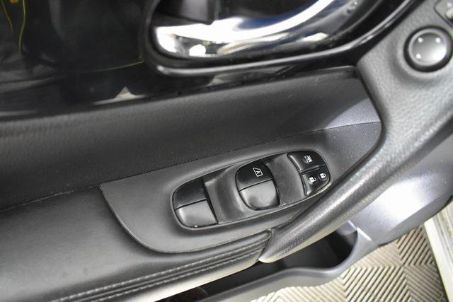 2017 nissan rogue sport sl