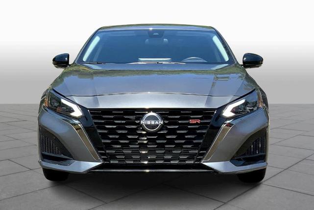 2024 nissan altima 2.0 sr