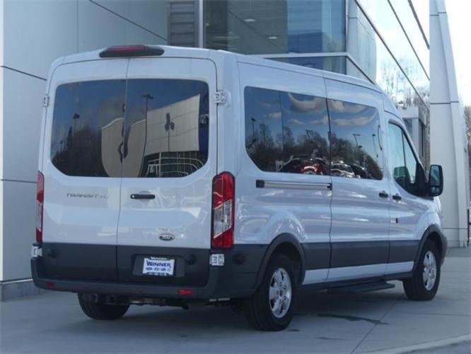 2018 ford transit passenger 350 xlt 350 xlt 3dr lwb medium roof passenger van w/sliding passenger side door for sale in dover, delaware