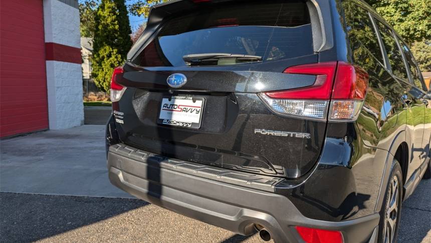 2021 subaru forester premium