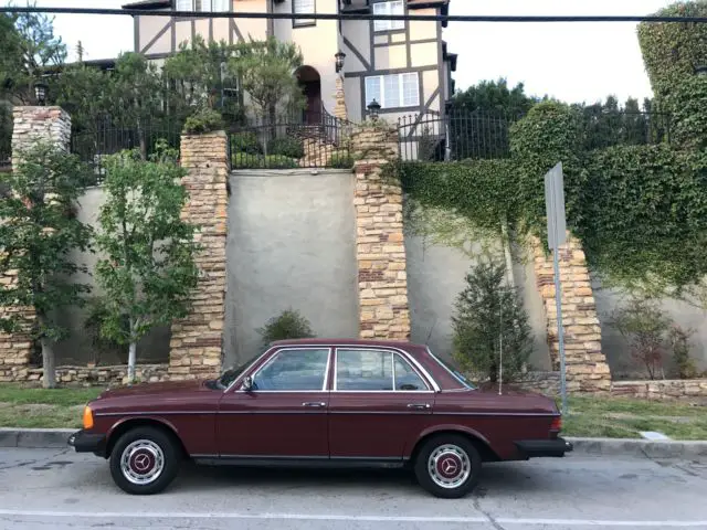 1983 mercedes 240d burgundy w123 chassis shipping included