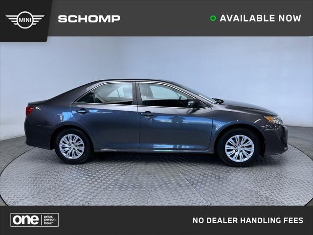 2014 toyota camry le