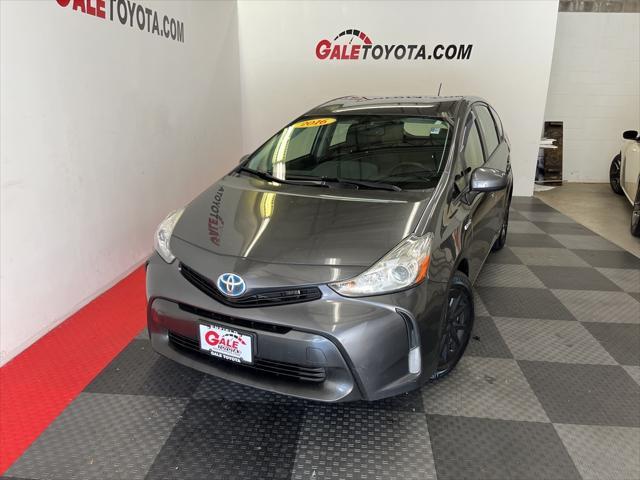 2016 toyota prius v four