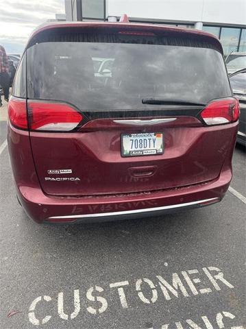 2017 chrysler pacifica touring-l