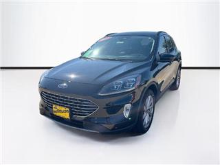 2021 Ford Escape titanium