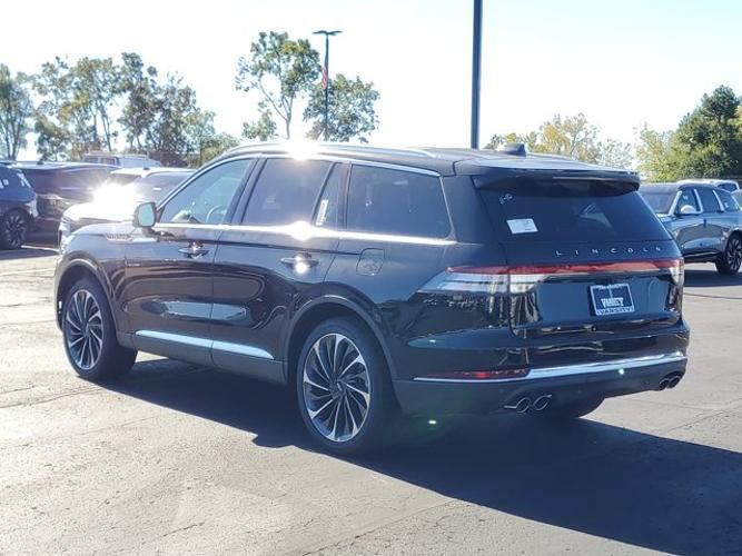 new 2025 lincoln aviator reserve