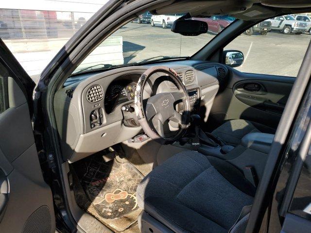 used 2002 chevrolet trailblazer lt gaylord, mi 49735 for sale in gaylord, michigan