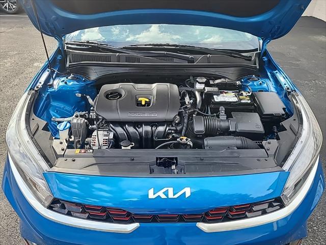 2023 kia forte gt-line