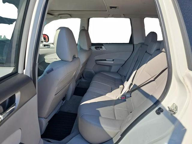 2010 subaru forester 2.5 x limited