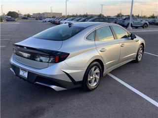 2025 Hyundai Sonata se