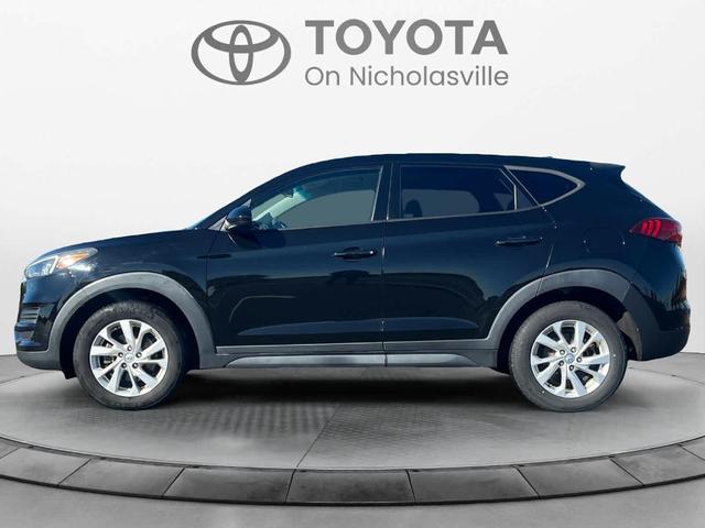 2019 hyundai tucson se
