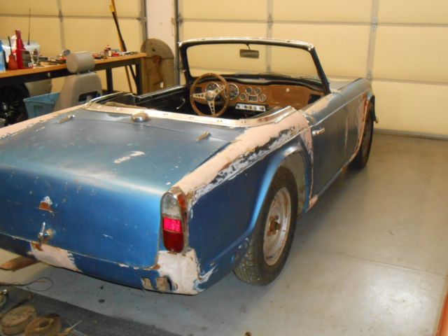 1965 triumph tr4 barn find runs excellent ,solid project ,low reserve,unmolested