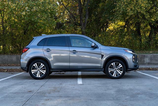 2023 mitsubishi outlander sport se
