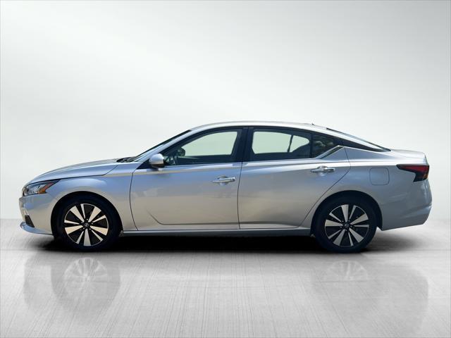 2022 nissan altima 2.5 sv
