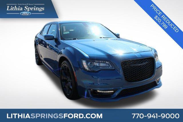 2021 chrysler 300 touring