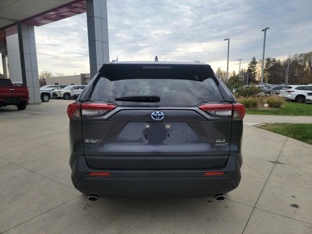 2021 toyota rav4 hybrid xle premium