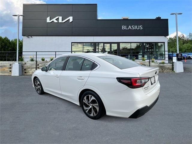 2022 subaru legacy premium