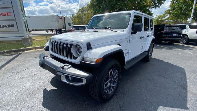 2024 jeep wrangler 4-door sahara 4x4