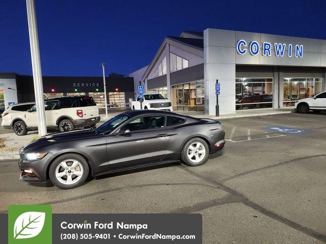 2017 ford mustang v6