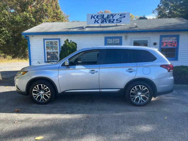 2016 mitsubishi outlander se