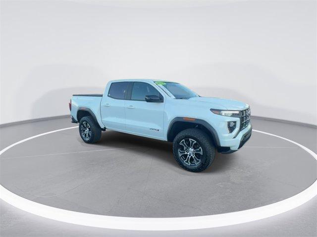 2023 gmc canyon 4wd at4